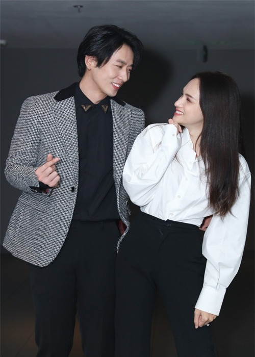 Tuy nhiên, Tuấn Trần cho biết, cả hai chỉ là bạn bè thân thiết. Ảnh: Tiền Phong