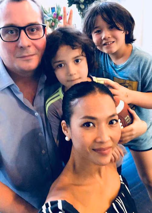 Từ khi kết hôn đến nay, Bằng Lăng làm nội trợ. Ảnh: Phụ nữ Việt