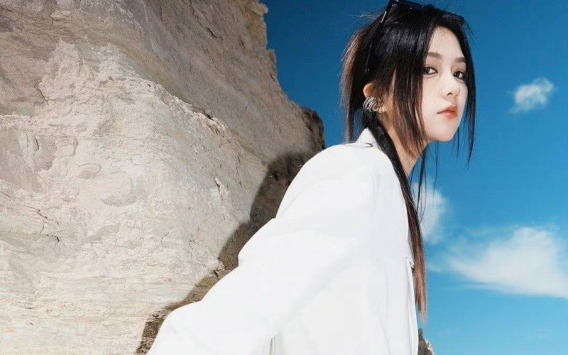 Dính tới nhiều chê bai nhưng Đao Tiểu Đao Sama vẫn nhận được nhiều sự ủng hộ từ người hâm mộ. Cô vẫn là "tỷ tỷ douyin" trong lòng fan.