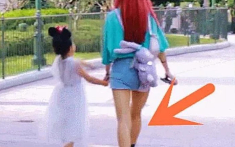 Nhưng, trong một lần tình cờ, Đao Tiểu Đao Sama bất ngờ lộ vóc dáng thật trên mạng làm nhiều người thất vọng.