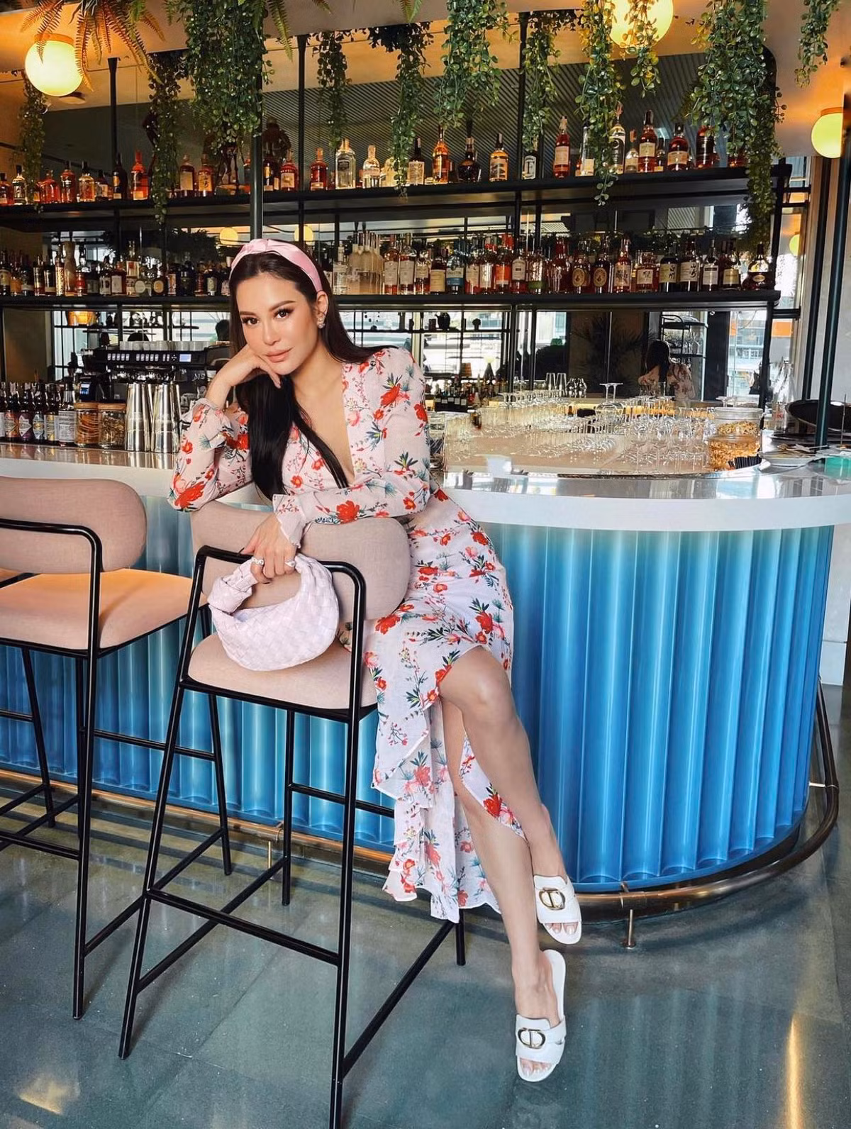 Nữ rich kid luôn xuất hiện trên thảm đỏ của sự kiện, những bữa tiệc xa hoa và sở hữu loạt món đồ hàng hiệu.