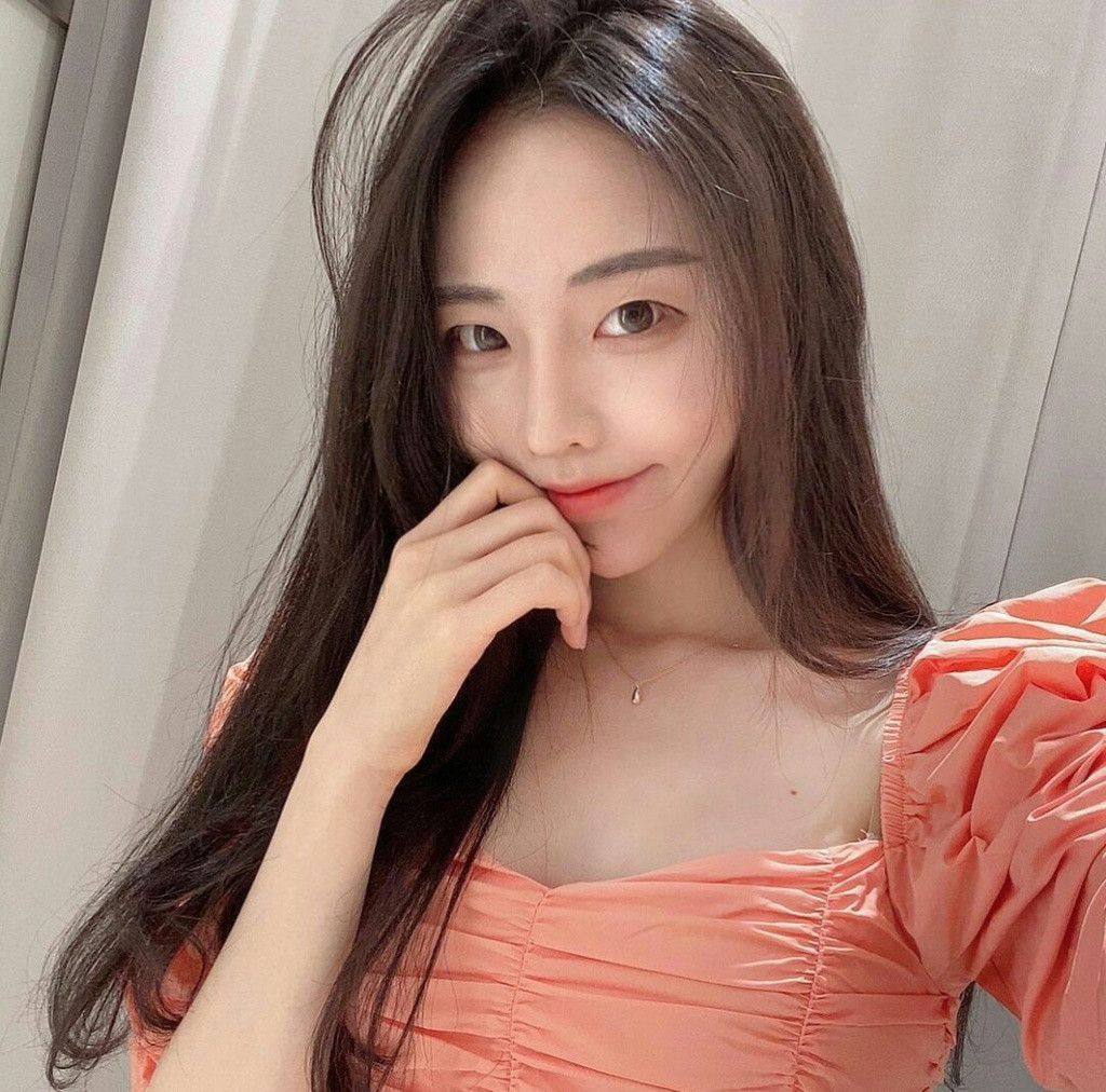 Mao Do Yo được biết đến là nữ HLV pilates nổi tiếng Hàn Quốc nhờ sắc vóc nổi bật.