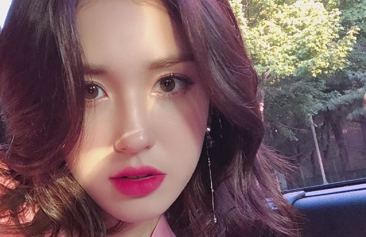 Cô cao 1m70, cân nặng luôn giao động dưới 50kg nhờ kết hợp giữa chế độ ăn uống khoa học, tập luyện.