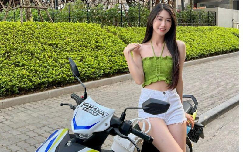 Dự định của nữ sinh 9X trong tương lai là theo đuổi con đường trở thành MC - Biên tập viên chuyên nghiệp.