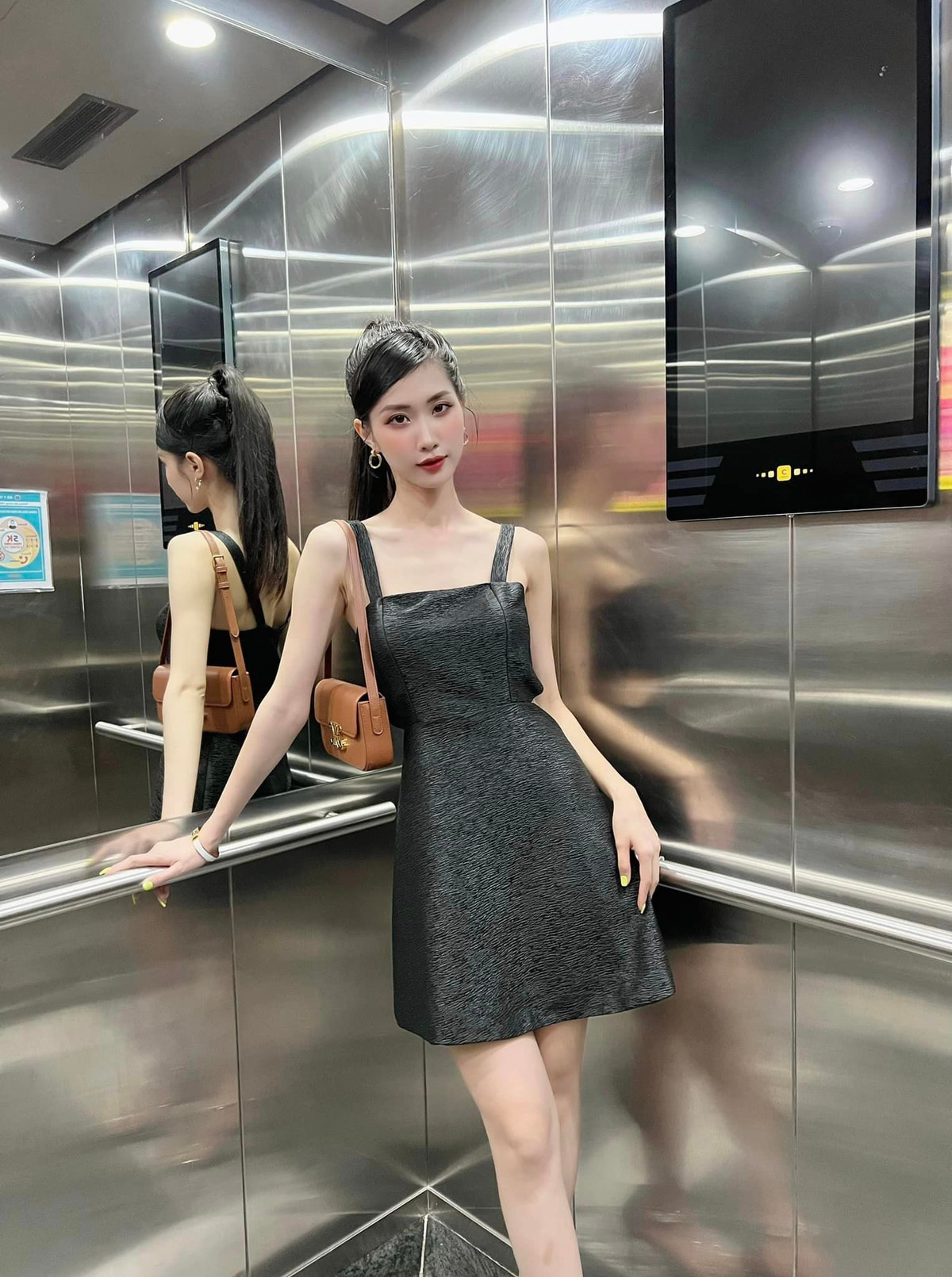 Để sở hữu ngoại hình mình hạc xương mai nhưng vô cùng khoẻ khoắn, Ngọc Ánh chú trọng chăm sóc cơ thể. Ảnh: FBNV