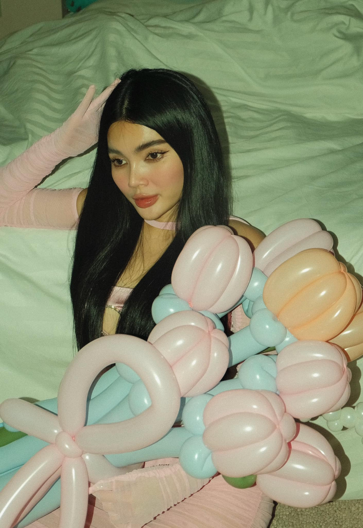 Đến thời điểm hiện tại gái xinh miền Tây vẫn được coi là con cưng ở nhà chồng.