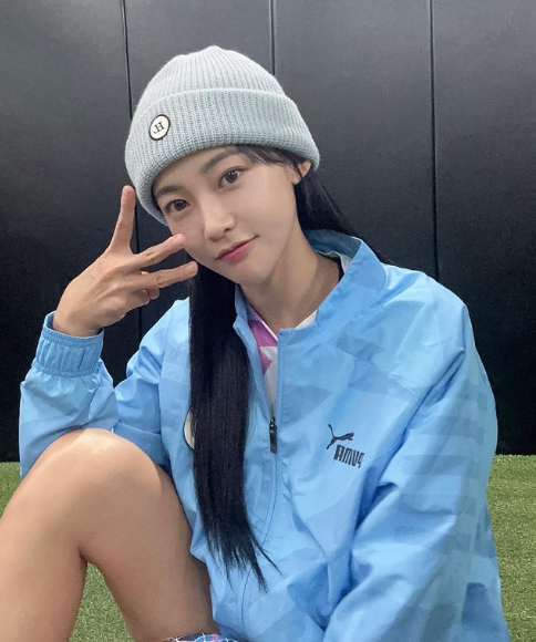 Là VĐV, Kim Min Ji luôn giữ cho mình vóc dáng khỏe khoắn, săn chắc bằng việc tập luyện và áp dụng các chế độ ăn uống lành mạnh.