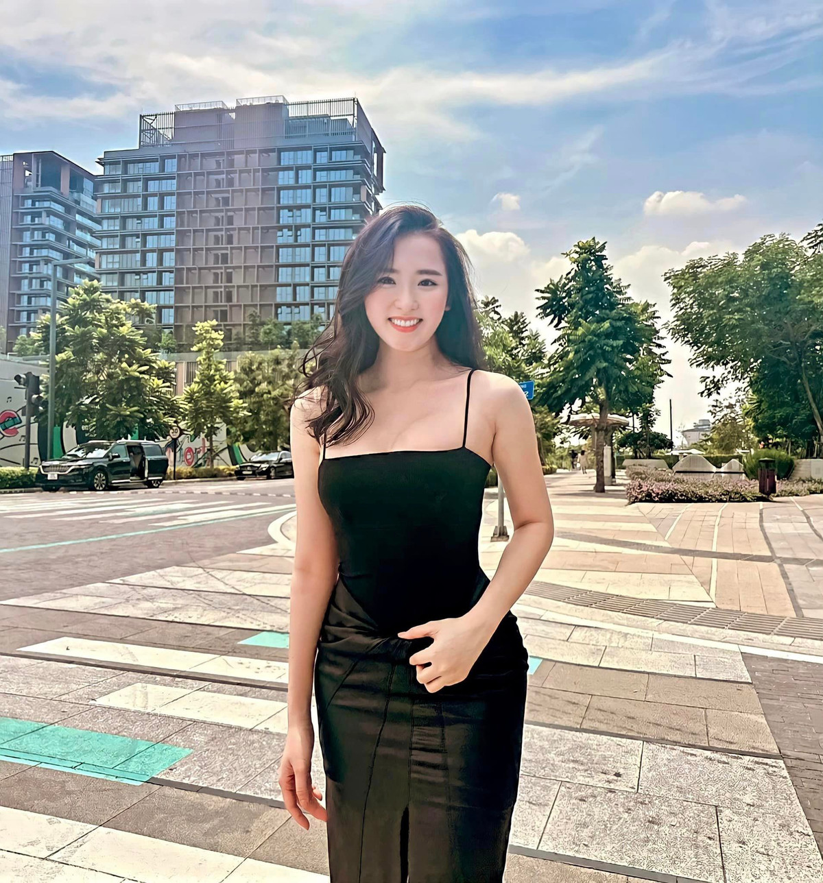 Nhan sắc xinh đẹp, vóc dáng hoàn hảo, nhiều người mong chờ Phan Cẩm Nhi sẽ quay trở lại đấu trường sắc đẹp vào thời gian tới. Ảnh: FBNV