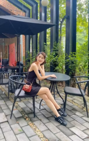 “Nu hoang lookbook” Ha thanh lam me mot con gay an tuong voc dang