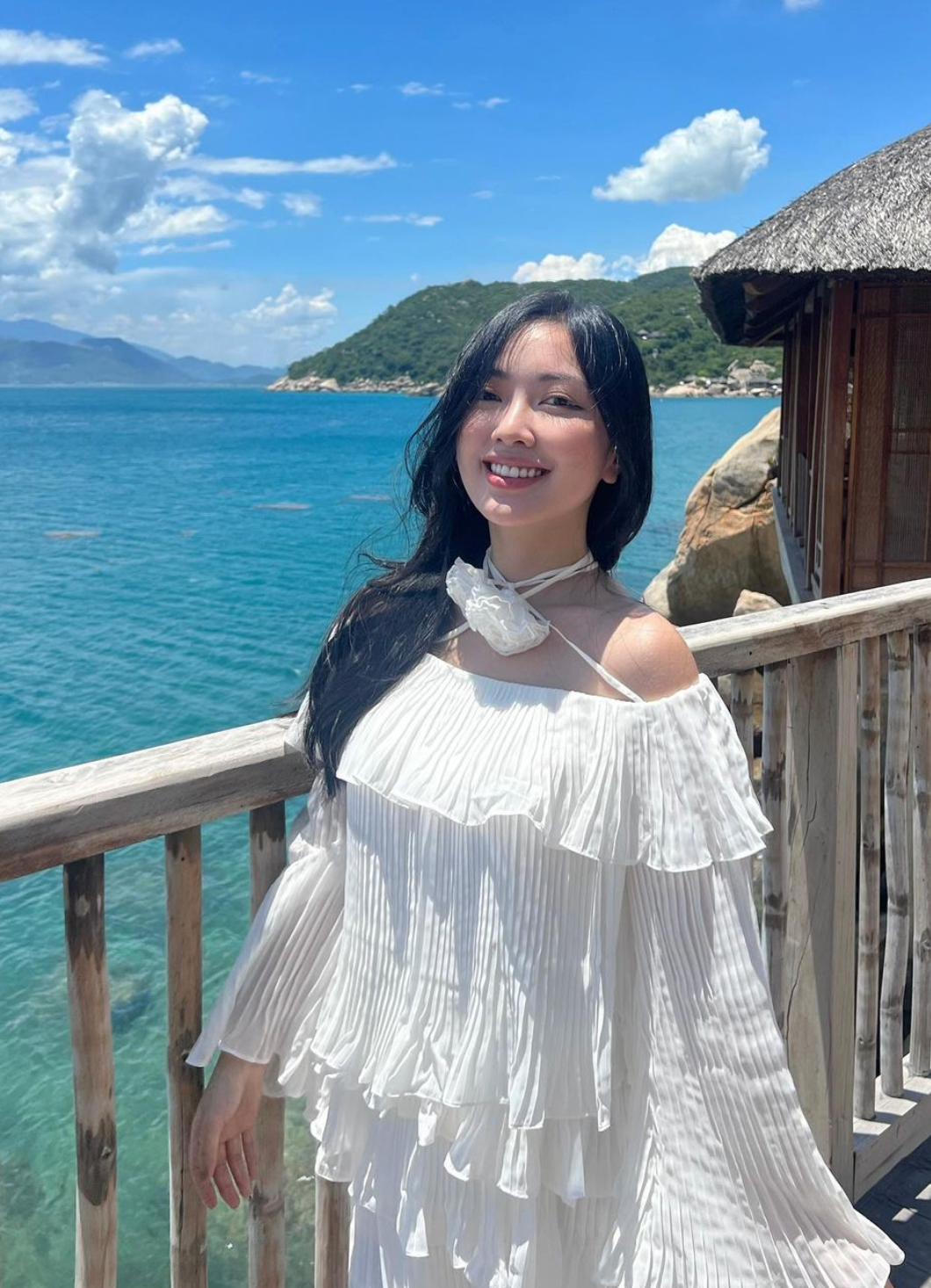 Từ khi công khai chuyện tình cảm, Mai Hà Trang không ngần ngại thể hiện tình yêu và hết lòng chăm sóc chồng.