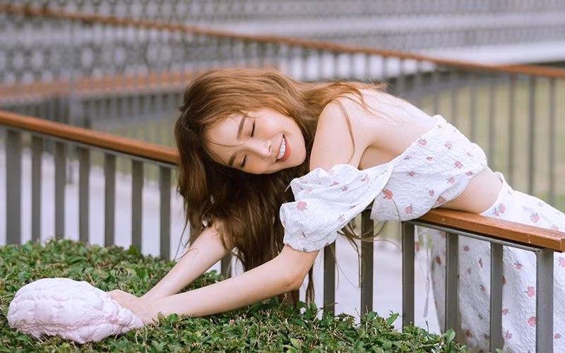 Mỹ nhân 9X sở hữu gần 600 ngàn lượt theo dõi trên trang cá nhân.