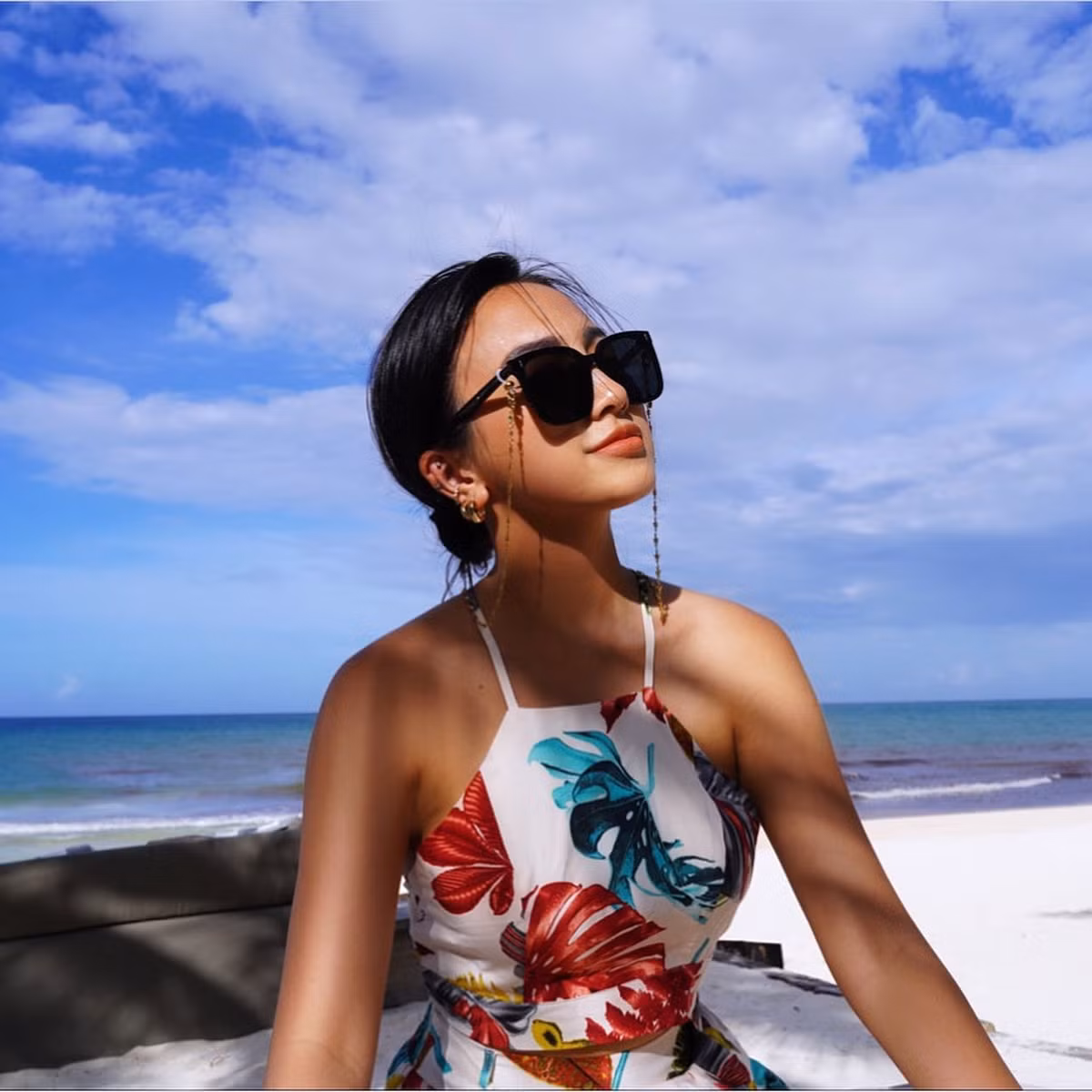 Trước đây, nữ rich kid từng là cái tên đình đám khi lái siêu xe Lamborghini trị giá 20 tỉ, thời điểm đó cô được tìm kiếm nhiều trên mạng xã hội.