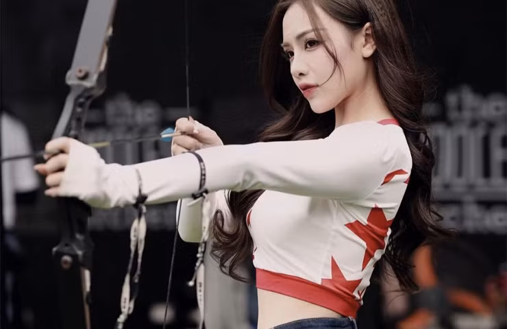 Cao Trang cũng là hot girl nổi tiếng sau khi tham gia Nóng cùng World Cup 2022, đại diện cho tuyển Brazil.