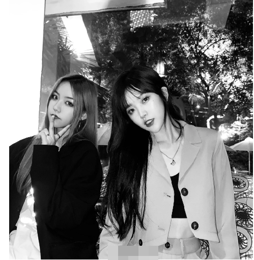 Bành Thập Lục được coi là một trong những hot girl cổ trang thành công nhất trên TikTok xứ Trung, cô có khá nhiều bộ ảnh đẹp, bắt mắt với lượt tương tác "khủng".