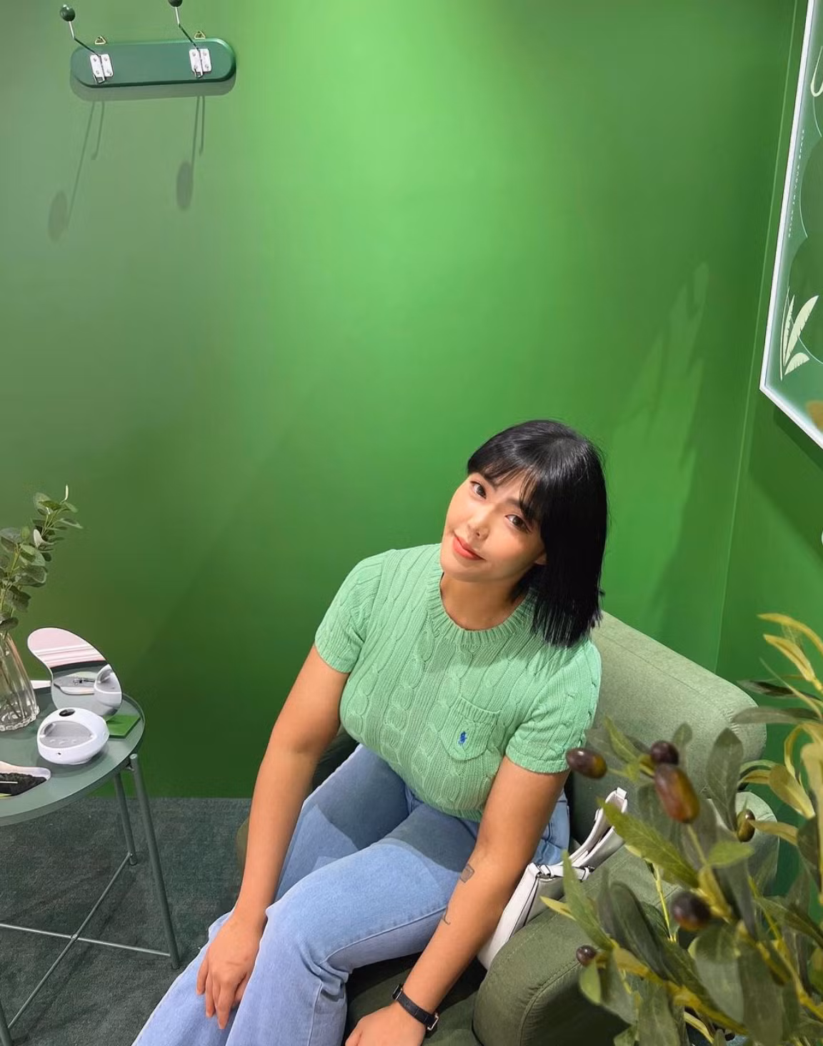 Nhiều ý kiến cho rằng, Soobin làm ngực quá lố song cô lại cho rằng, bản thân thấy hoàn toàn bình thường và thoải mái với bộ ngực mới khi trước đó cô đã từng mang cơ thể nặng nề lên tới hơn 130kg.