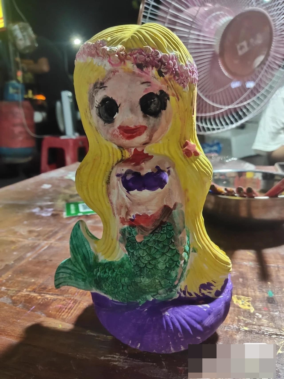 Trở thành trào lưu, trò tô tượng được nhiều bạn trẻ hưởng ứng, thậm chí còn khoe thành quả của mình lên MXH.