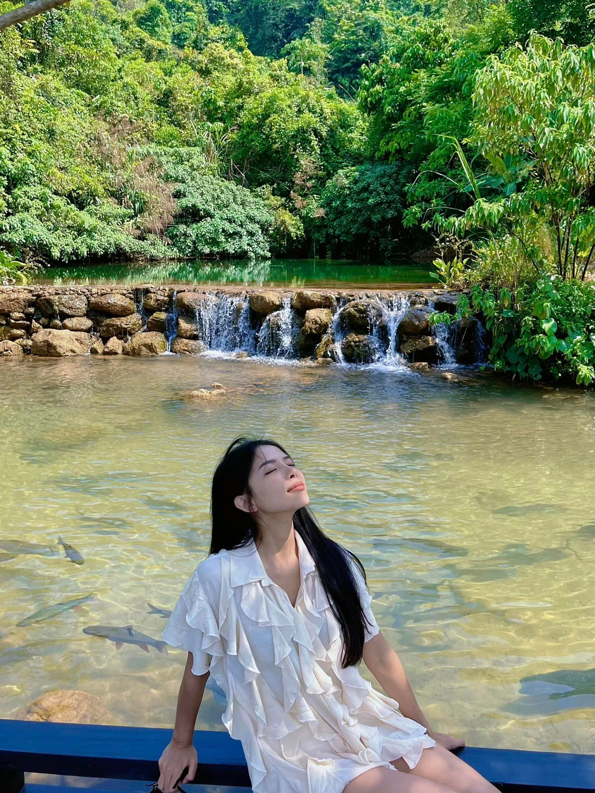 Ngoài công việc làm mẫu ảnh, vợ của Phan Mạnh Quỳnh còn lấn sân sang kinh doanh về thời trang phụ kiện.