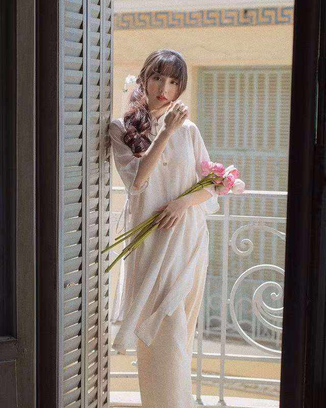 Sở hữu nhan sắc xinh đẹp, đáng yêu nên Bùi Khánh Hà còn được gọi là "hoa khôi xứ Mường".