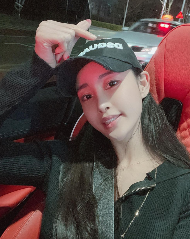 Trong những khuôn hình quảng cáo, cô càng tỏa sáng và nhận được sự ủng hộ nhiệt tình từ fans.