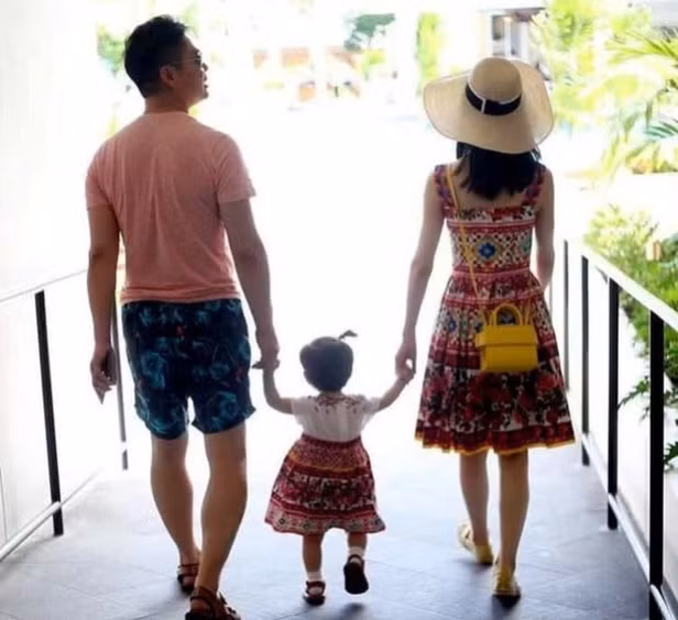 Với năng lực bản thân và sự hậu thuẫn của chồng, Chương Trạch Thiên gây dựng sự nghiệp kinh doanh và gia nhập giới thượng lưu Trung Quốc.