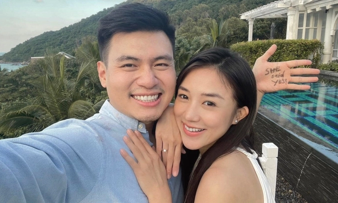 Gần đây, thiếu gia tập đoàn may mặc Hải Long luôn xuất hiện rần rần trên mạng với một diện mạo hài hước.