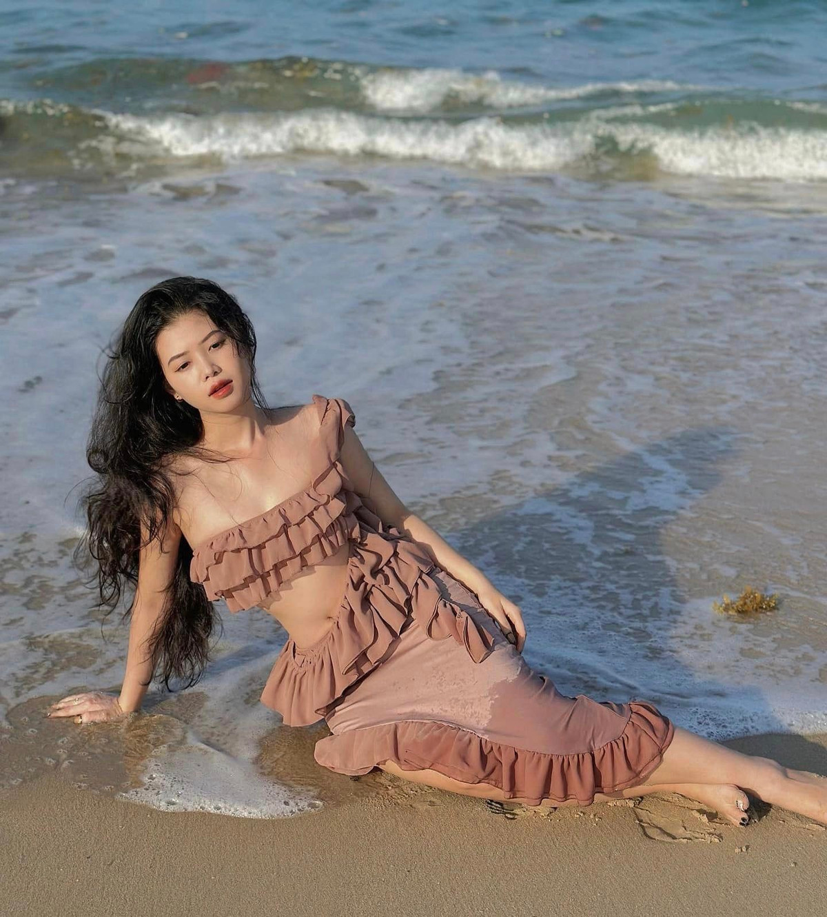 Gái xinh trước đây đã là một gương mặt nhận được nhiều sự quan tâm từ công chúng nhưng dường như "im hơi lặng tiếng" một thời gian dài.