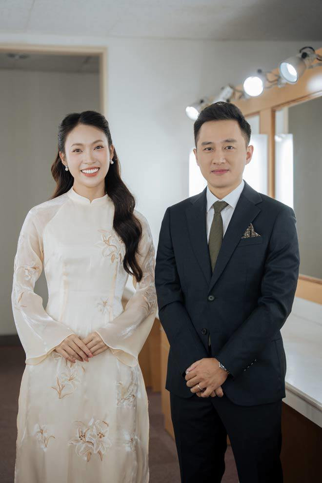 Tuy vậy, ở trận chung kết Olympia 2023, nữ MC xứ Nghệ đã cho thấy một phong thái hoàn toàn khác.