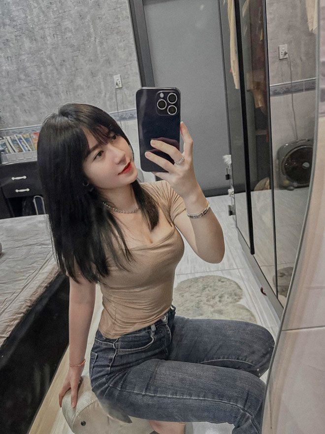 12 năm đi học, Otani luôn trở thành tâm điểm của lớp. Tuy nhiên bạn bè không bao giờ trêu trọc hay đùa giỡn cái tên của cô.