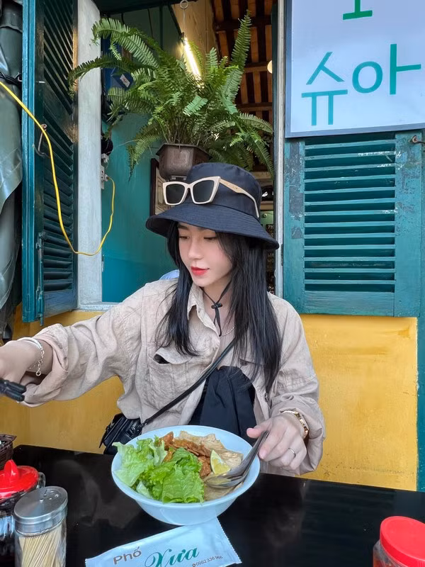 Otani ngoài đời là một cô gái có tính cách hòa đồng, vui vẻ. Cô nàng thích cuộc sống bình dị nhưng vẫn phải có dấu ấn giống như cái tên đặc biệt của cô. Ảnh: FBNV