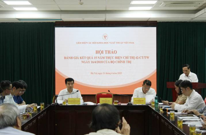 Chi thi 42-CT/TW da khang dinh vai tro cua VUSTA trong viec tap hop tri thuc KH&CN