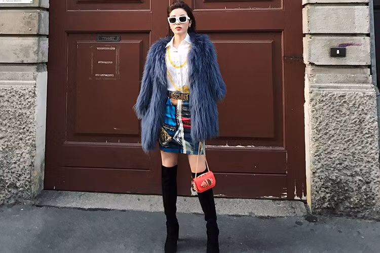 Hoa hậu Kỳ Duyên diện cây hàng hiệu trên đường phố Milan là một trong những tin tức sao Việt trong ngày 22/9.