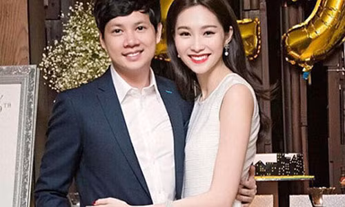 Me chong giau co va quyen luc cua Hoa hau Thu Thao