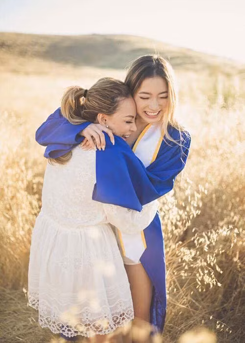 Sau khi kết hôn với Andy Ho, Thanh Hà sinh cô con gái Quỳnh Tiên. Thời gian ở cữ, Thanh Hà rất nhớ sân khấu nên cô đi hát trở lại chỉ 5 tuần sau khi sinh. Tuy nhiên, khi cô bắt đầu trở lại sân khấu cũng là lúc hôn nhân của cô bắt đầu rạn nứt. Ảnh: FBNV