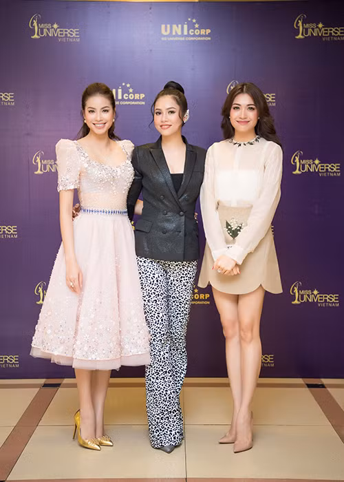 Phạm Hương và Lệ Hằng còn là người kết nối các thí sinh, truyền cảm hứng và quan sát sự thể hiện của các thí sinh.