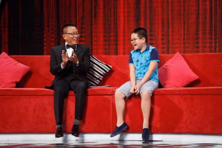 MC “Ai là triệu phú” cho hay, ông vốn rất yêu quý trẻ con nên rất hào hứng tham gia “Mặt trời bé con" trong vai trò người dẫn dắt các tài năng nhí. Ảnh: Sài Gòn online