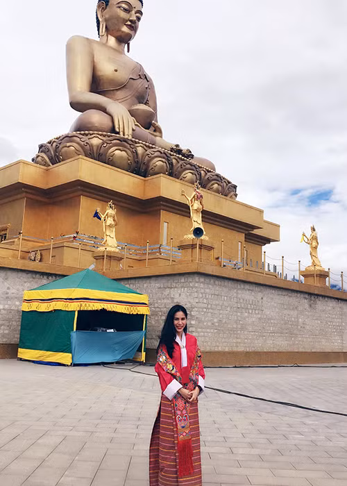 Thủy Tiên khoe ảnh hành hương ở Bhutan là một trong những tin tức sao Việt trong ngày 20/9.