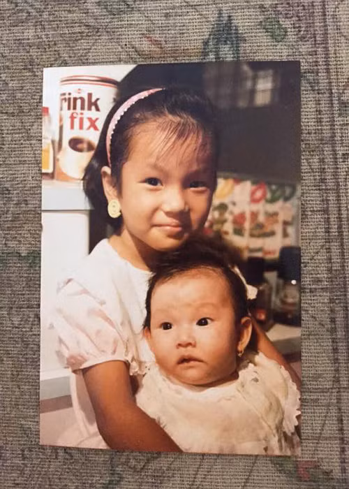 Phương Vy Idol khoe ảnh hồi nhỏ được fans khen đáng yêu.