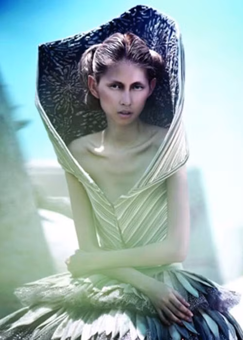 Thùy Dương từng gây chú ý với ngoại hình quá ốm tại Vietnam's Next Top Model mùa thứ 2. Với thân hình siêu gầy, chân dài sinh năm 1990 còn được đặt biệt danh là '”Kate Moss Việt Nam”. Ảnh: Đất Việt