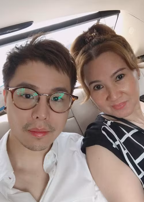 Trịnh Thăng Bình tự nhận ngày càng già đi trong khi mẹ lại ngày càng trẻ ra.