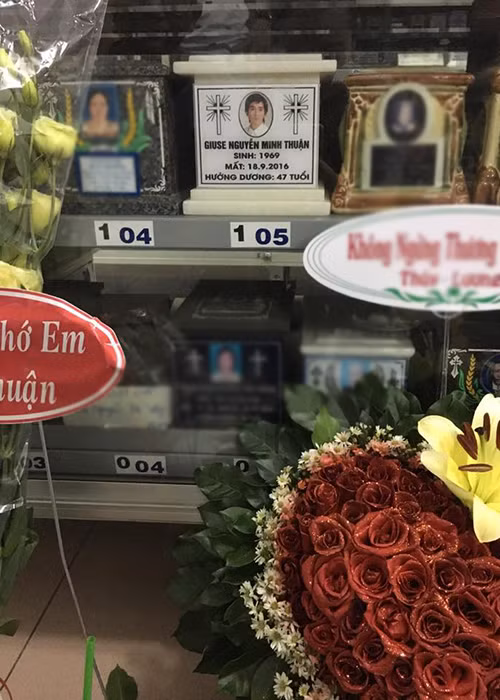 Cách đây vài ngày, gia đình Minh Thuận đã bay từ Mỹ về Việt Nam để chuẩn bị tổ chức giỗ đầu anh đồng thời tham dự buổi họp mặt do fans thực hiện.