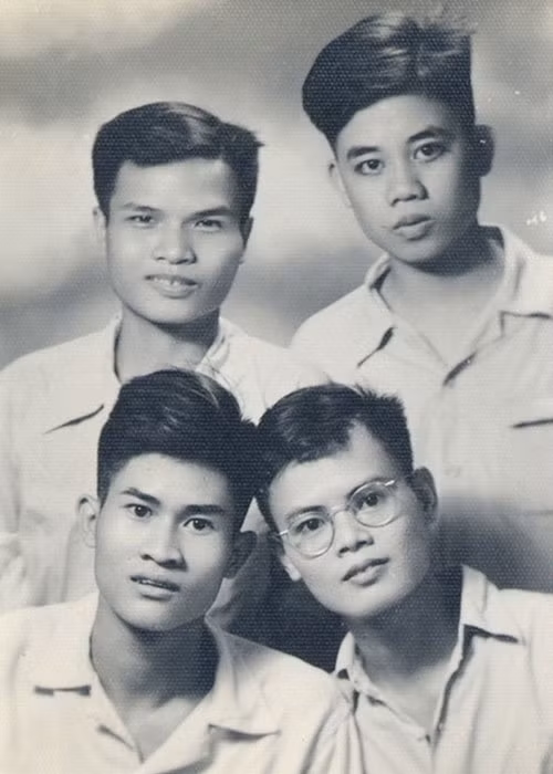 Nguoi tu Hoa Lo mang so VN 2017-Hinh-3