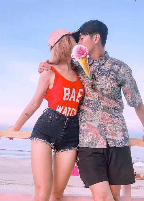 Quang Đăng - Thái Trinh khóa môi ngọt ngào bên bờ biển.