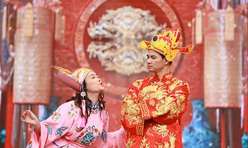 Day la ly do Xuan Bac khong muon ban be benh vuc giua on ao