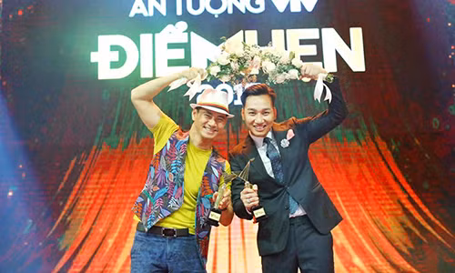 Day la ly do Xuan Bac khong muon ban be benh vuc giua on ao-Hinh-4