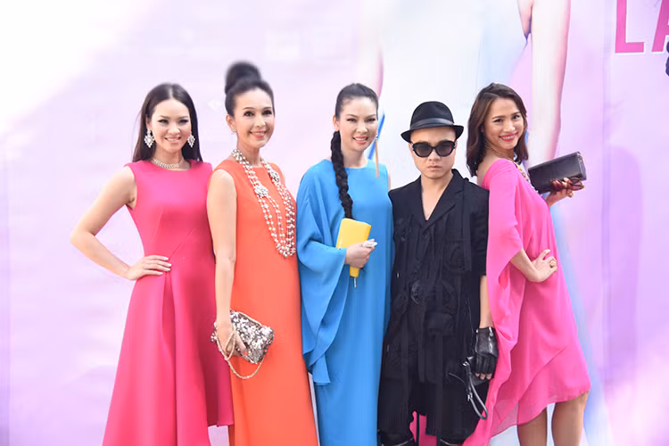 Được biết, Cẩm Ly là con gái của "người đẹp không tuổi" Thủy Hương với người chồng đầu tiên. Ảnh: Phunu8