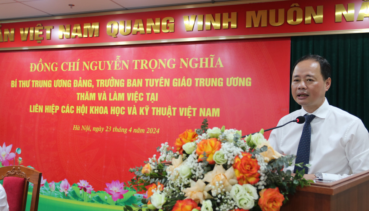 Xay dung doi ngu tri thuc vung manh la boi dap “nguyen khi quoc gia