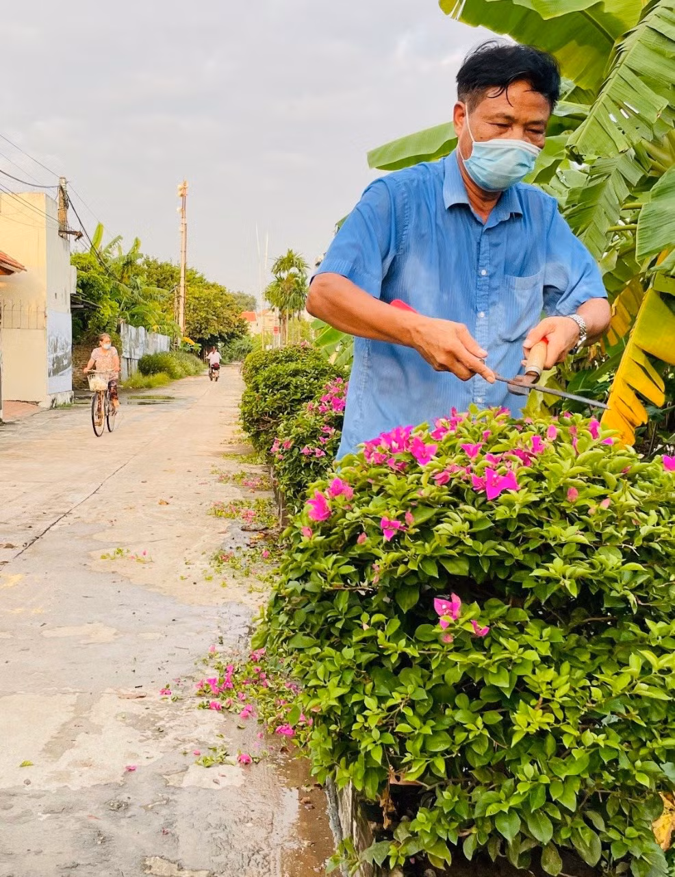 Bi thu thon Tran Quang Huy: “Ho bien” duong co hoa, nha co so