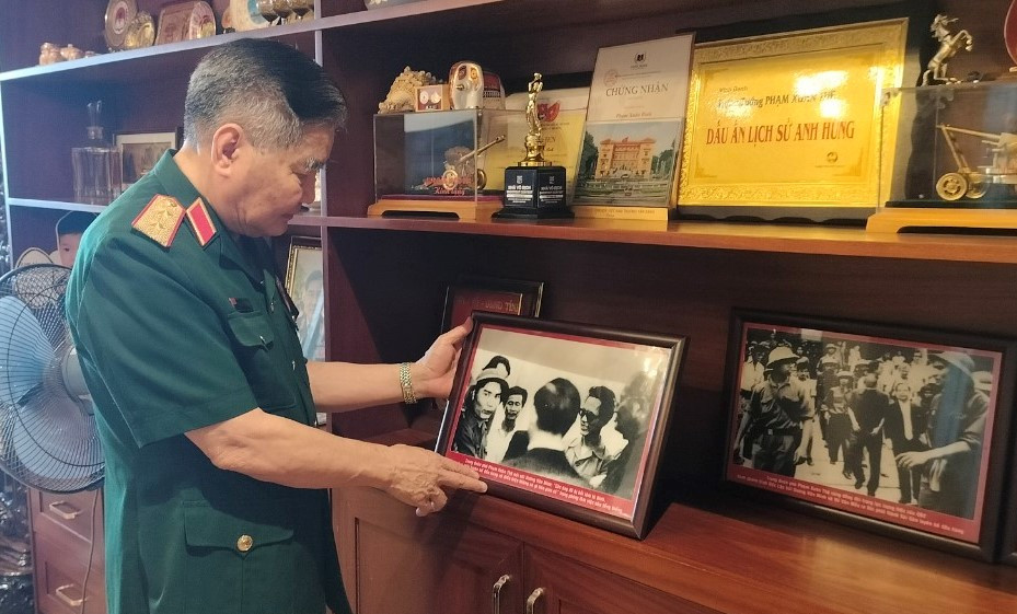Thoi khac lich su 30/4/1975 qua hoi uc cua Trung tuong Pham Xuan The