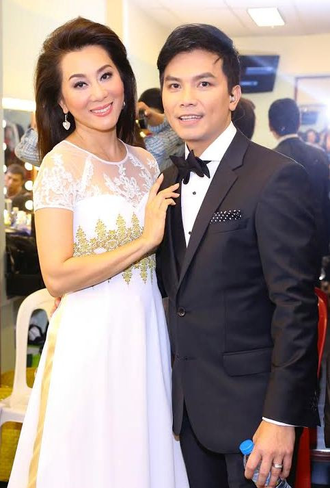 Khan gia rung tim khi nghe Manh Quynh hat-Hinh-4