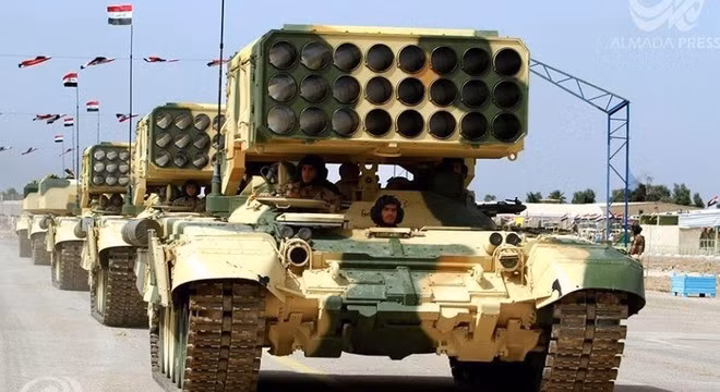 The hien dinh o Syria, sieu phao TOS-1A Nga dat khach